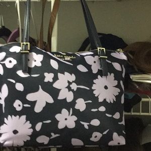 Kate Spade medium size pocketbook